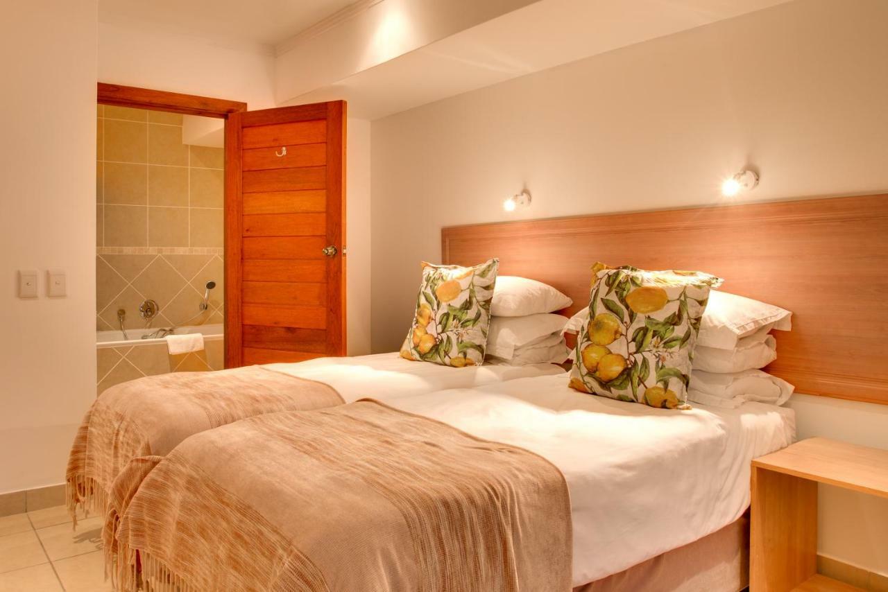 Limoni Luxury Suites Plettenberg Bay Exterior photo